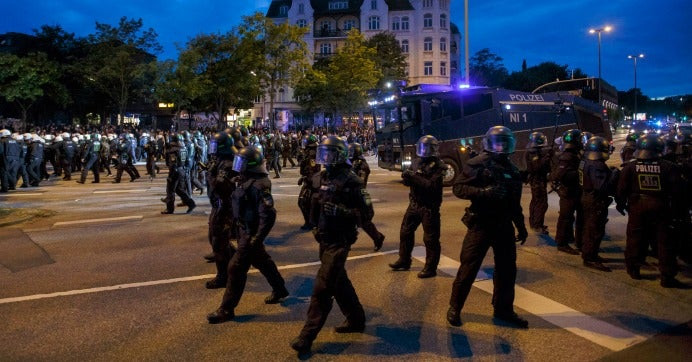 G20: Ανθρωποκυνηγητό για τον «εγκέφαλο» των επεισοδίων